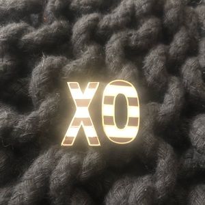 Henri Bendel XO Influencer Pins